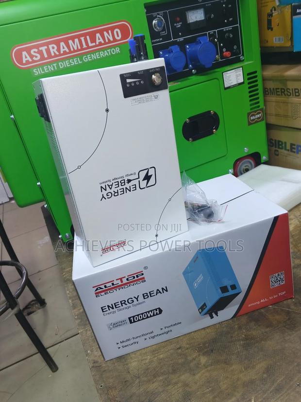 1000w/1kva Multifunctional Lithium Battery
