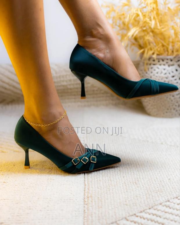 Official Closed Heels 2 Inch - main view