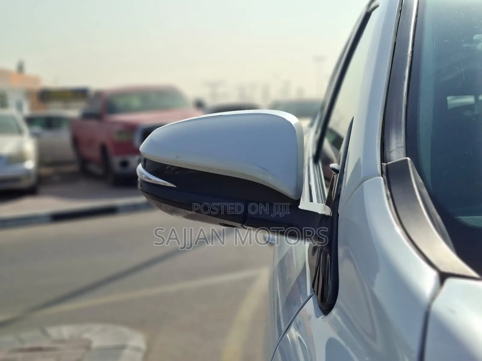 Toyota Harrier 2.0 2019 White