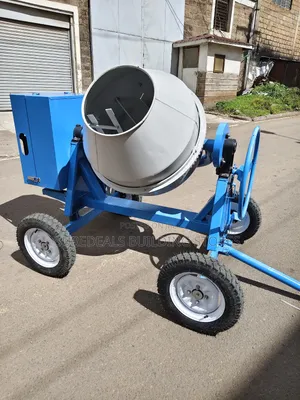 Aico Ac406 Concrete Mixer With a 400-Liter Capacity.