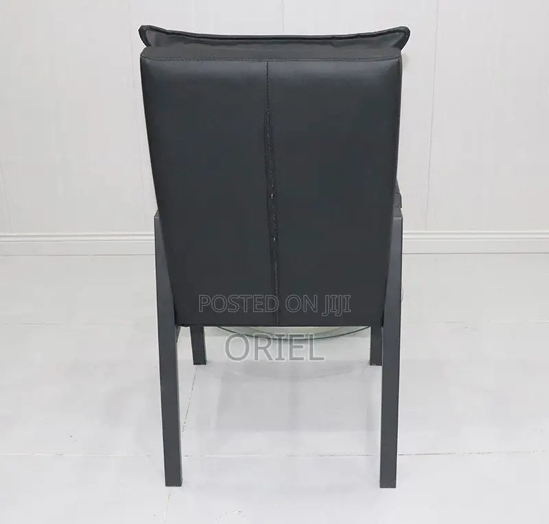 Office Chair : Ergonomic Cushioned Office Chair