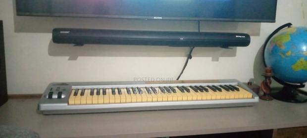 M-audio Key-station 61es Midi Controller Keyboard Usb Included