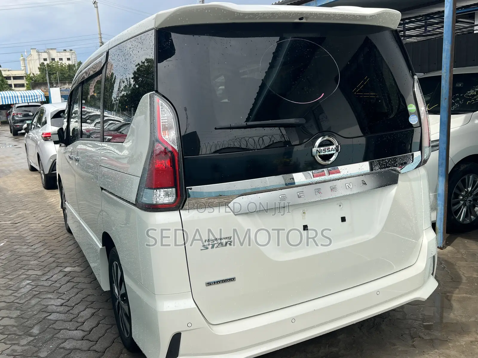 Nissan Serena 2019 White