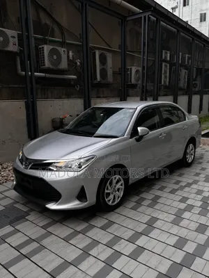 Toyota Axio 1.5 G 2WD 2018 Silver