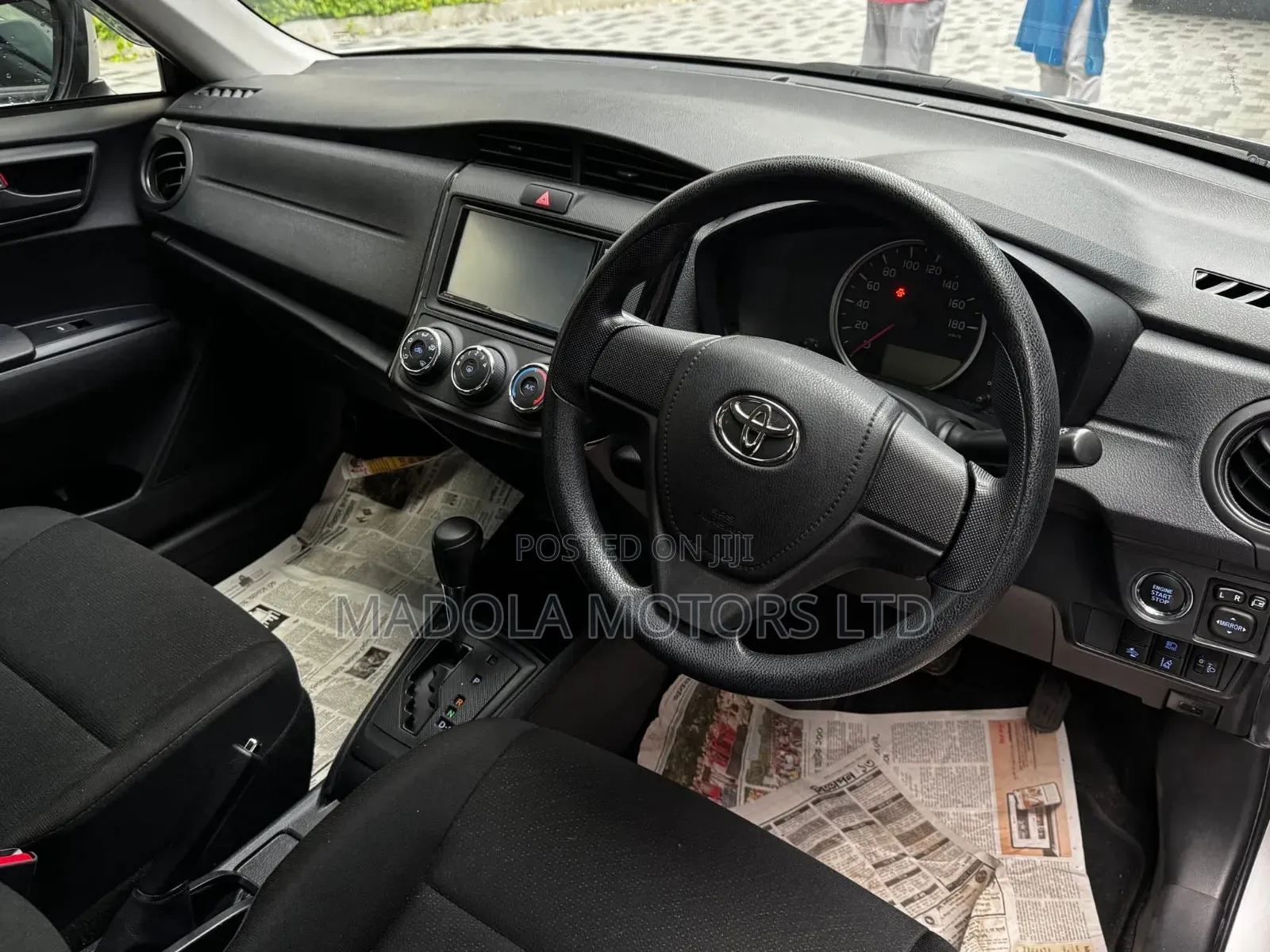 Toyota Axio 1.5 G 2WD 2018 Silver