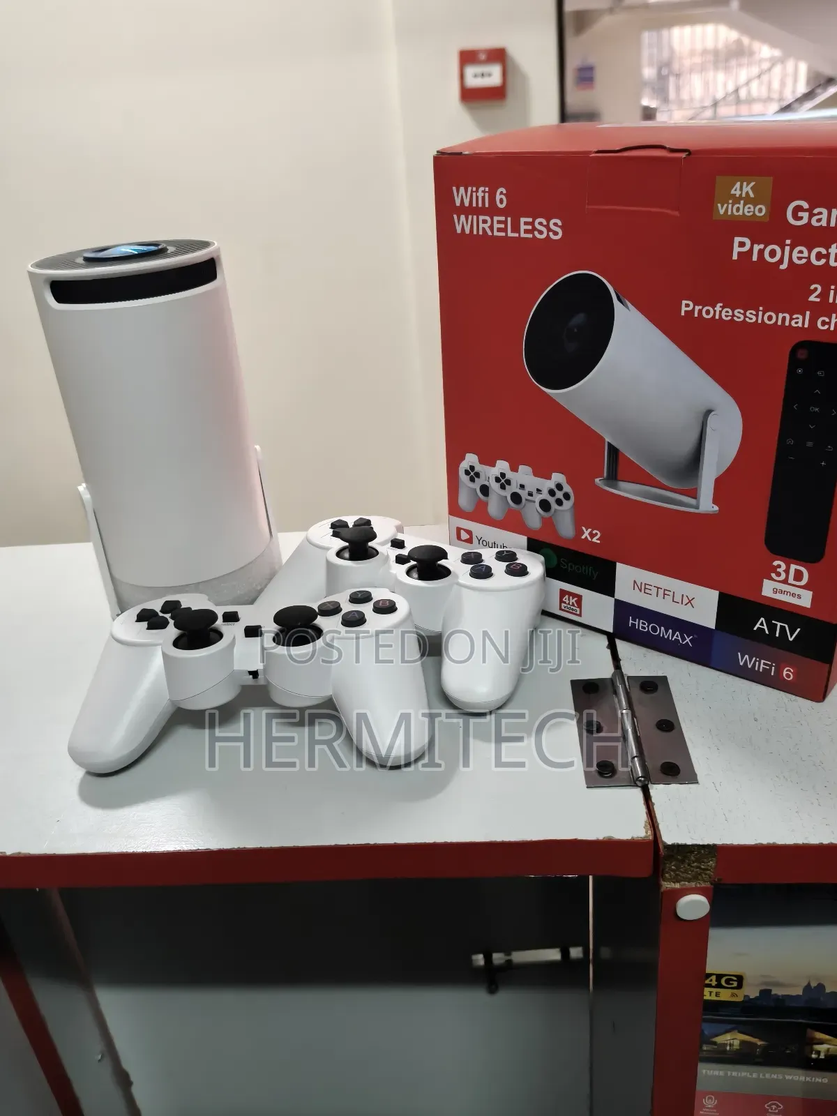 Two in 1 Gaming Projector  Resolution Wifi Smart Gaming Projector