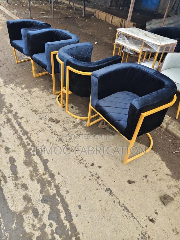 Styling Black Velvet Seats - thumbnail 2