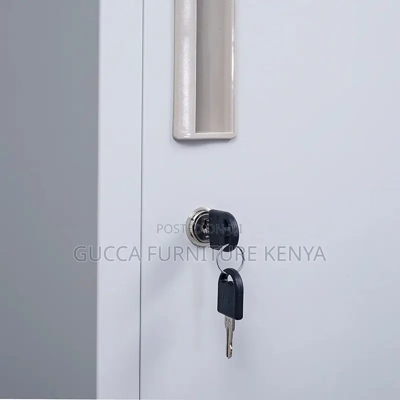 Secure 12-Door's Filling Steel Locker Cabinet