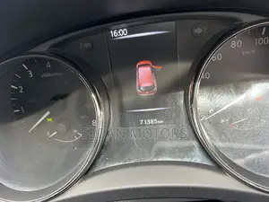 Nissan X-Trail 2019 Red