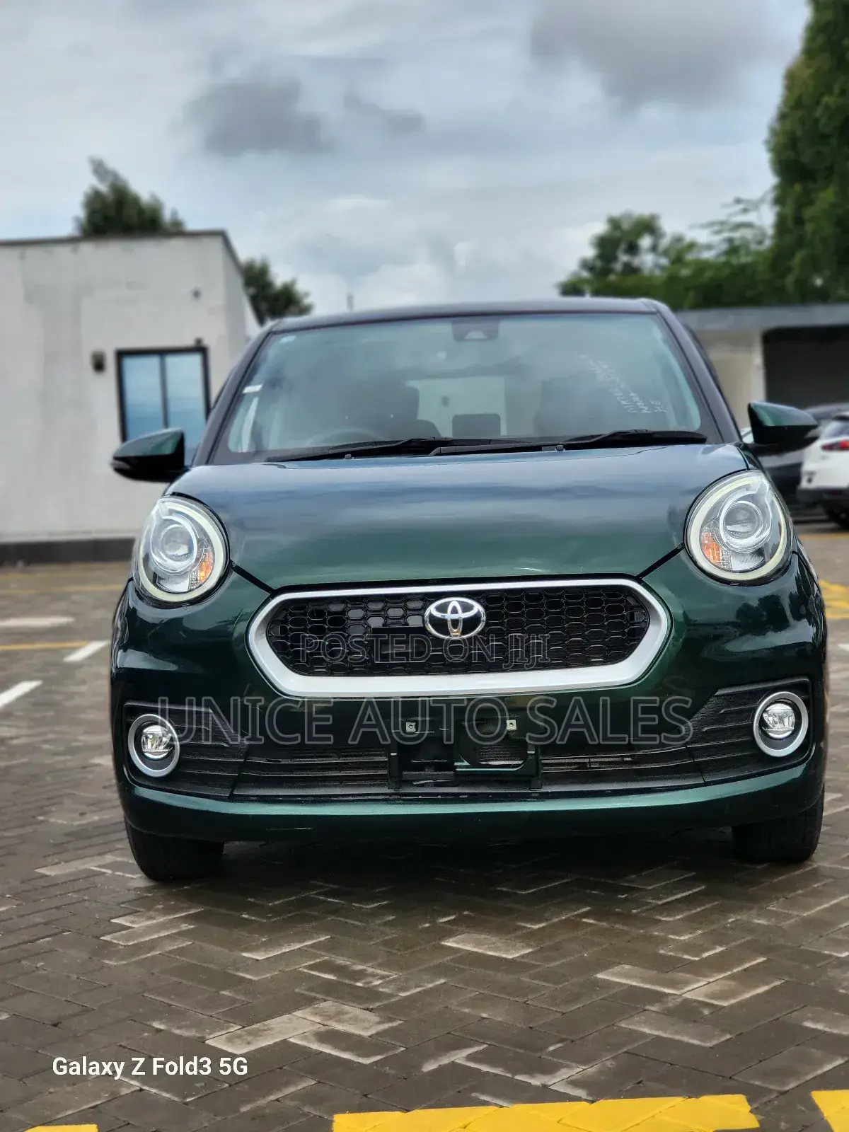 Toyota Passo 1.0 AWD 2018 Green