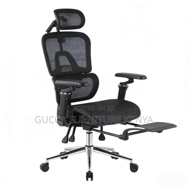 Executive Orthopedic Full Mesh Seat With Footrest - thumbnail 4