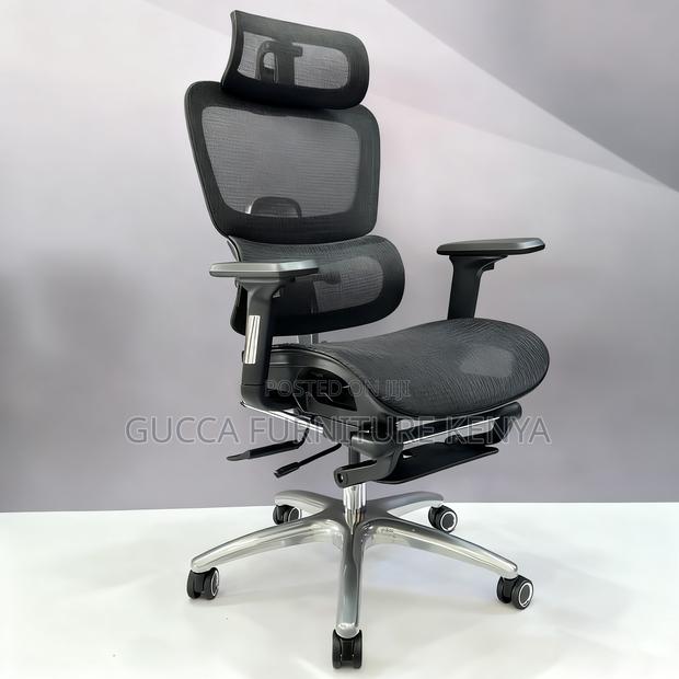 Executive Orthopedic Full Mesh Seat With Footrest - thumbnail 8