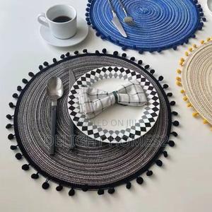 6pcs Round Table Placemats_ex
