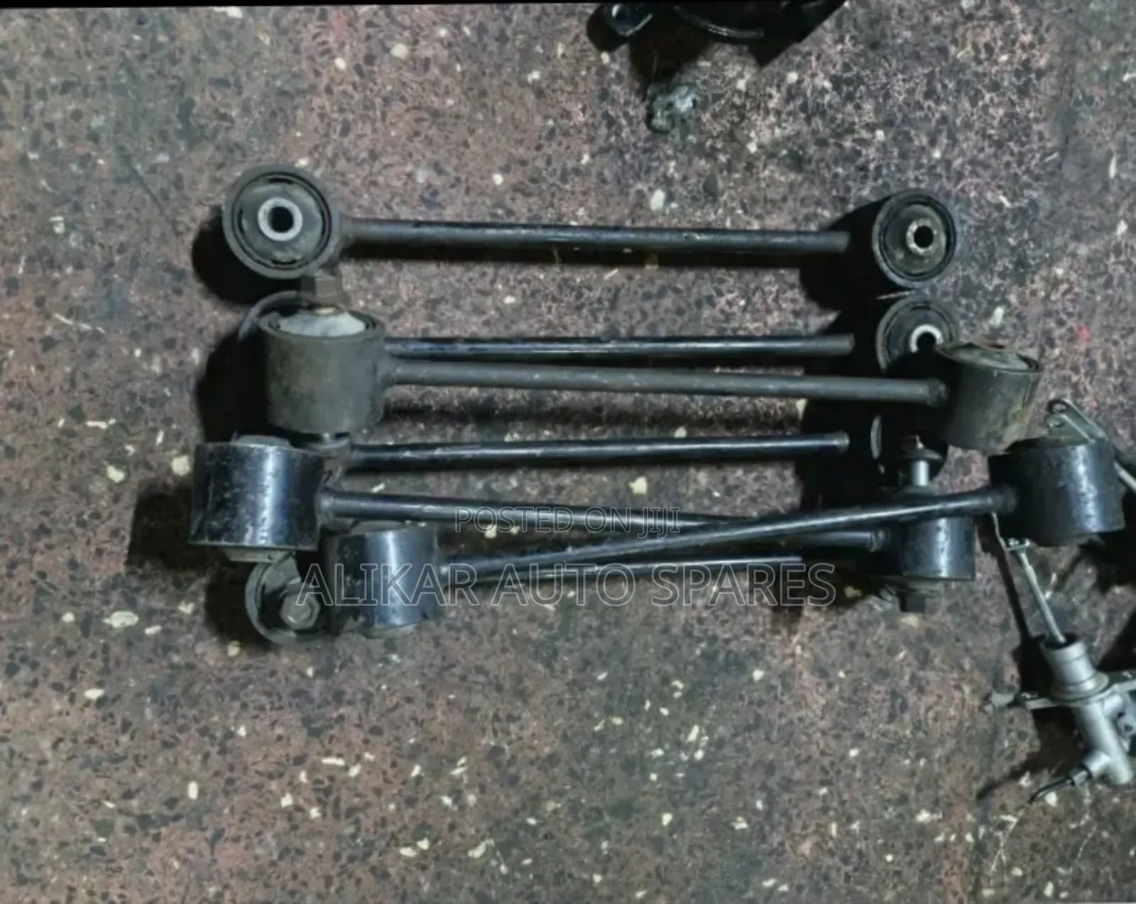 Toyota Fortuner Control Arms