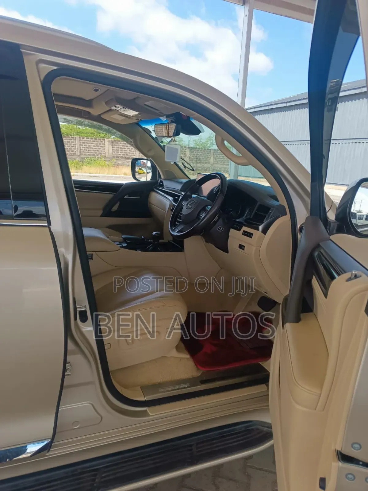 Lexus LX 570 (5 seats) AWD 2017 Brown