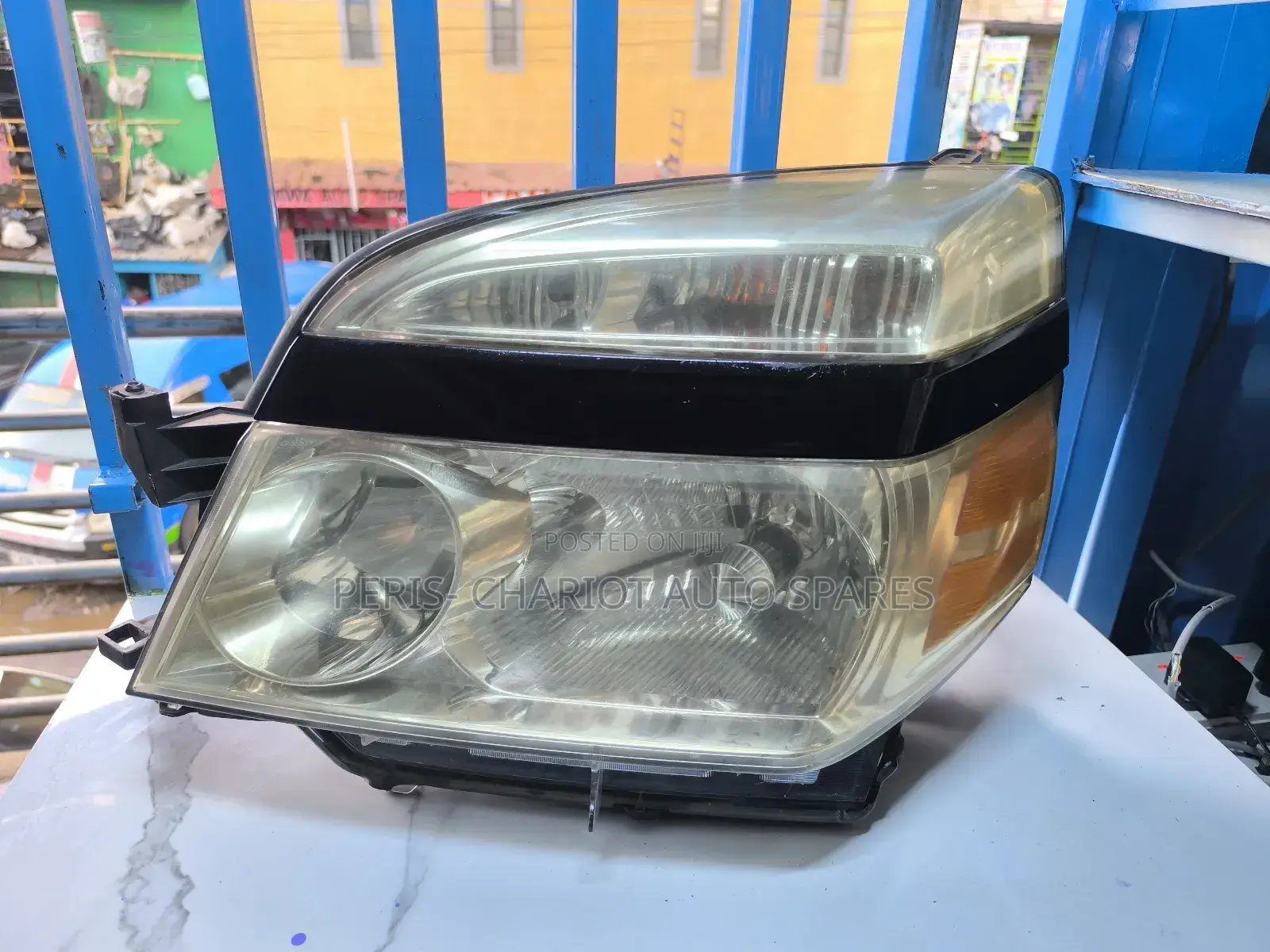Toyota Voxy 2005 Non Xenon Headlights