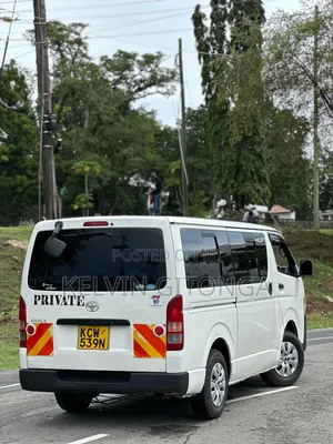 Toyota HiAce 2014 White
