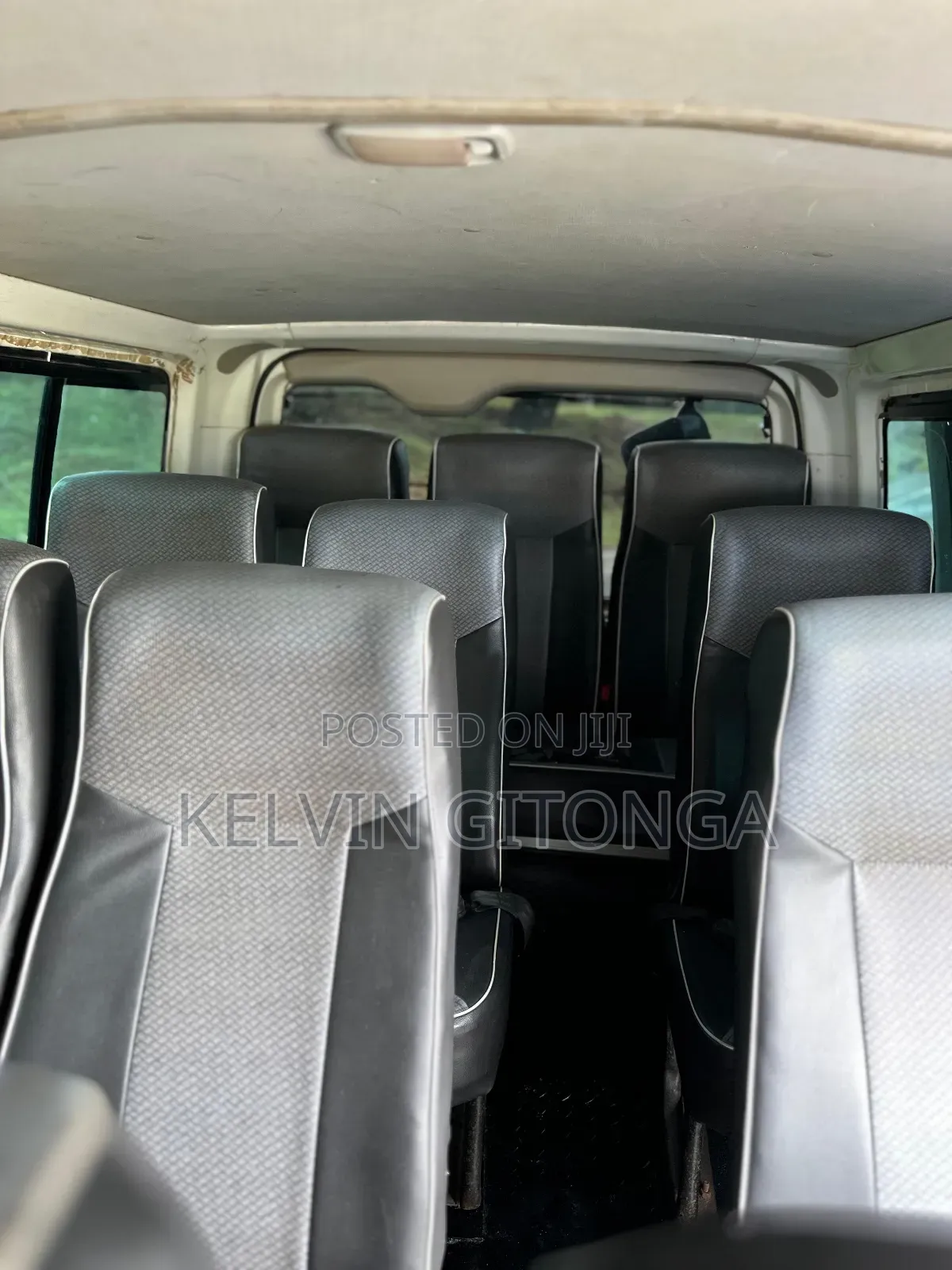 Toyota HiAce 2014 White