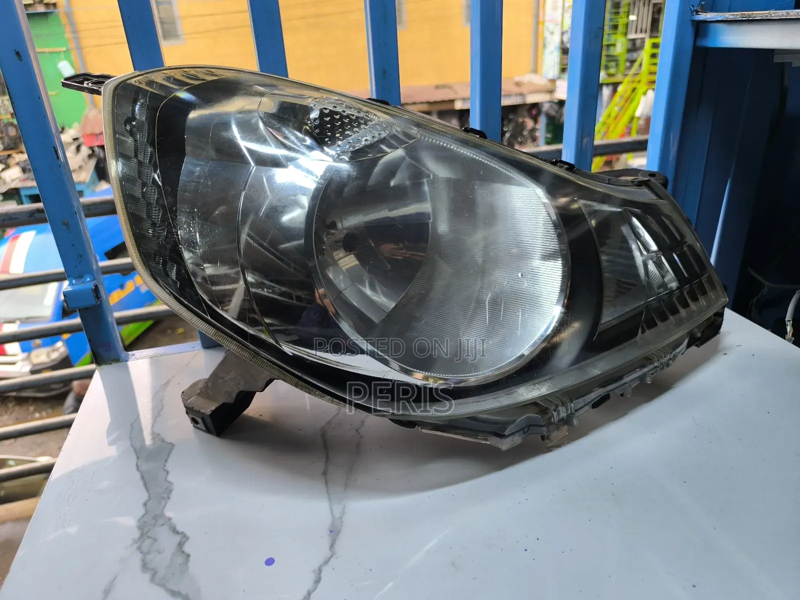 Nissan Ad Non Xenon Headlights