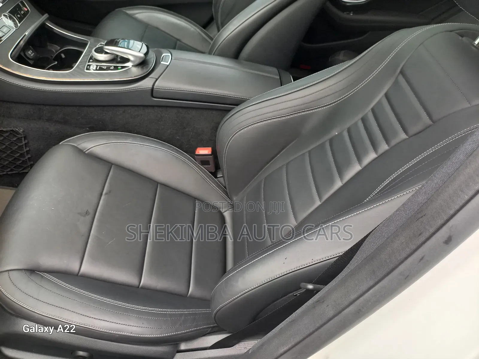 Mercedes-Benz E300 2019 White