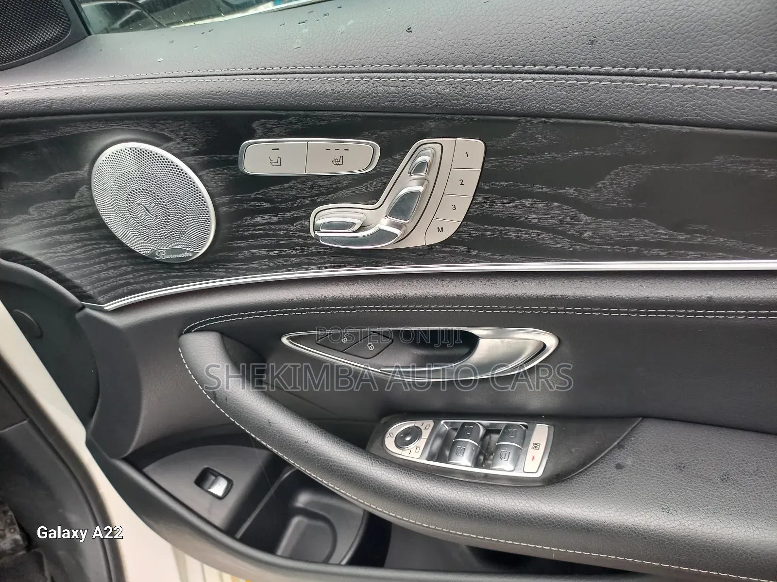 Mercedes-Benz E300 2019 White