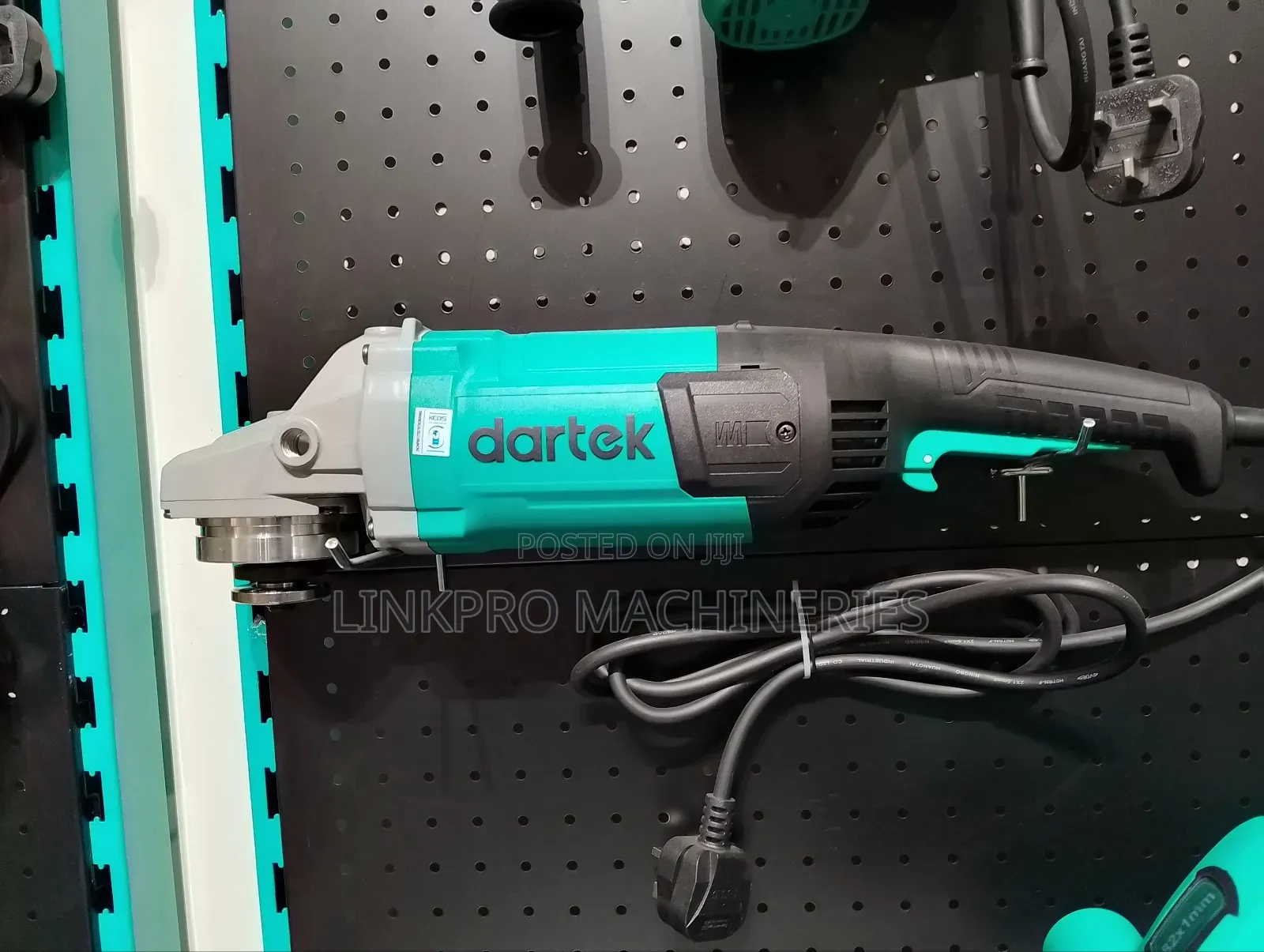 9 Inches 3000 Watts Dartek Angle Grinder