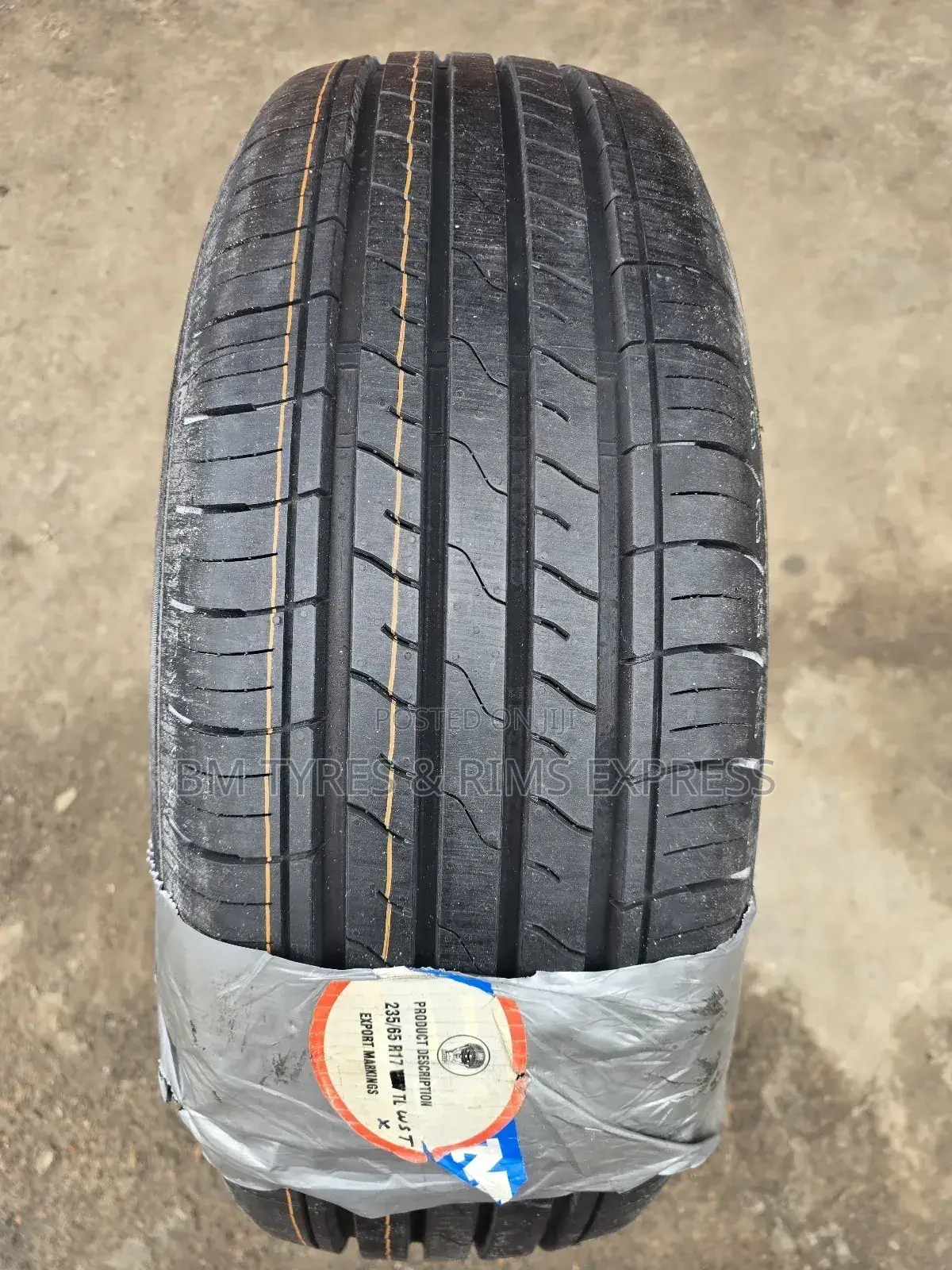 235 /65 R17 MRF Tyres ((India) Highway.