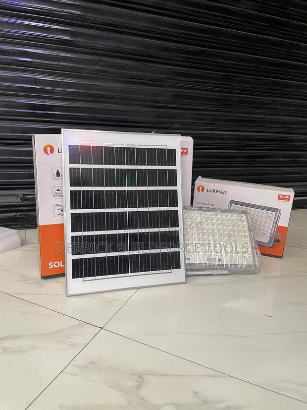 Luxman 500w Solar Flood Light