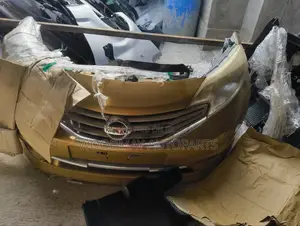 Nissan Note 2012 Turbo Nosecut