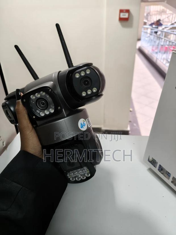 Intelligent Triple Lens 4g Electric CCTV Outdoor/Indoor CCTV