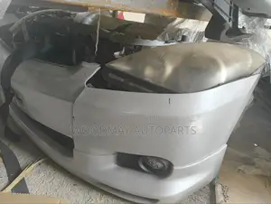 Toyota Wish 2003 Nosecut Xenon