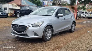 Mazda Demio 2017 Silver