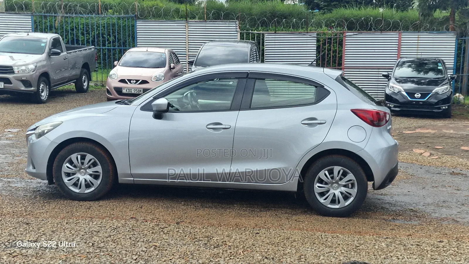 Mazda Demio 2017 Silver