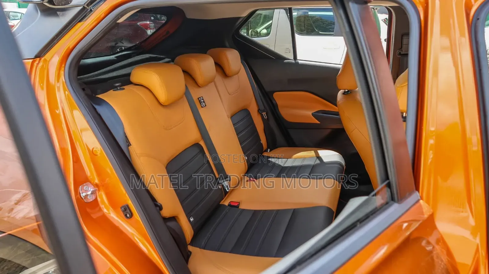 Nissan Kicks S 2020 Orange