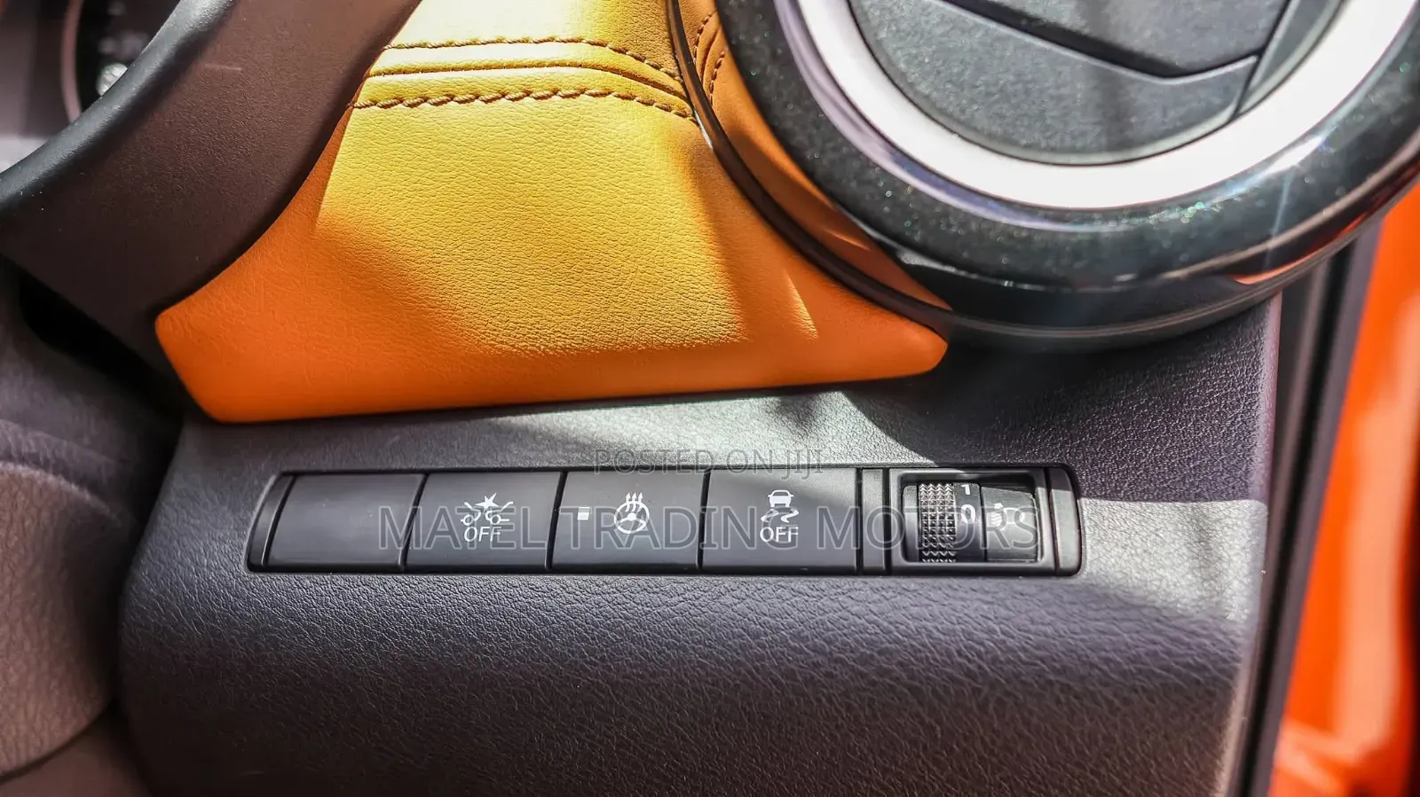 Nissan Kicks S 2020 Orange