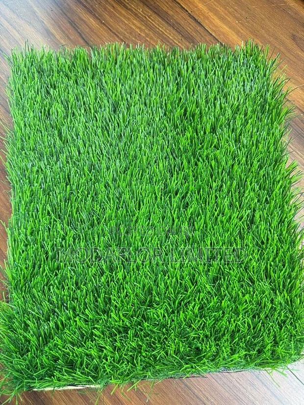 Artificial Grass for Garden Landscaping and Decoration