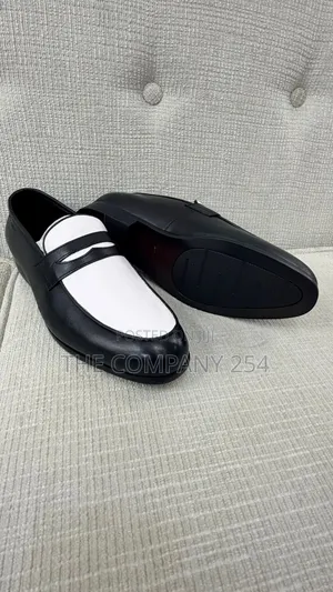 Quality Leather Official Slip on Designer Shoes With Rubber Sole