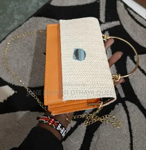 *Straw Plaited Crossbody Bag