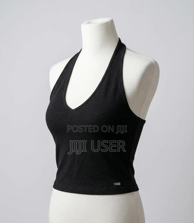 Crop Tops-100 Ksh. - thumbnail 4