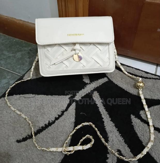 *Elegant Solid Color Sling Bag - thumbnail 8