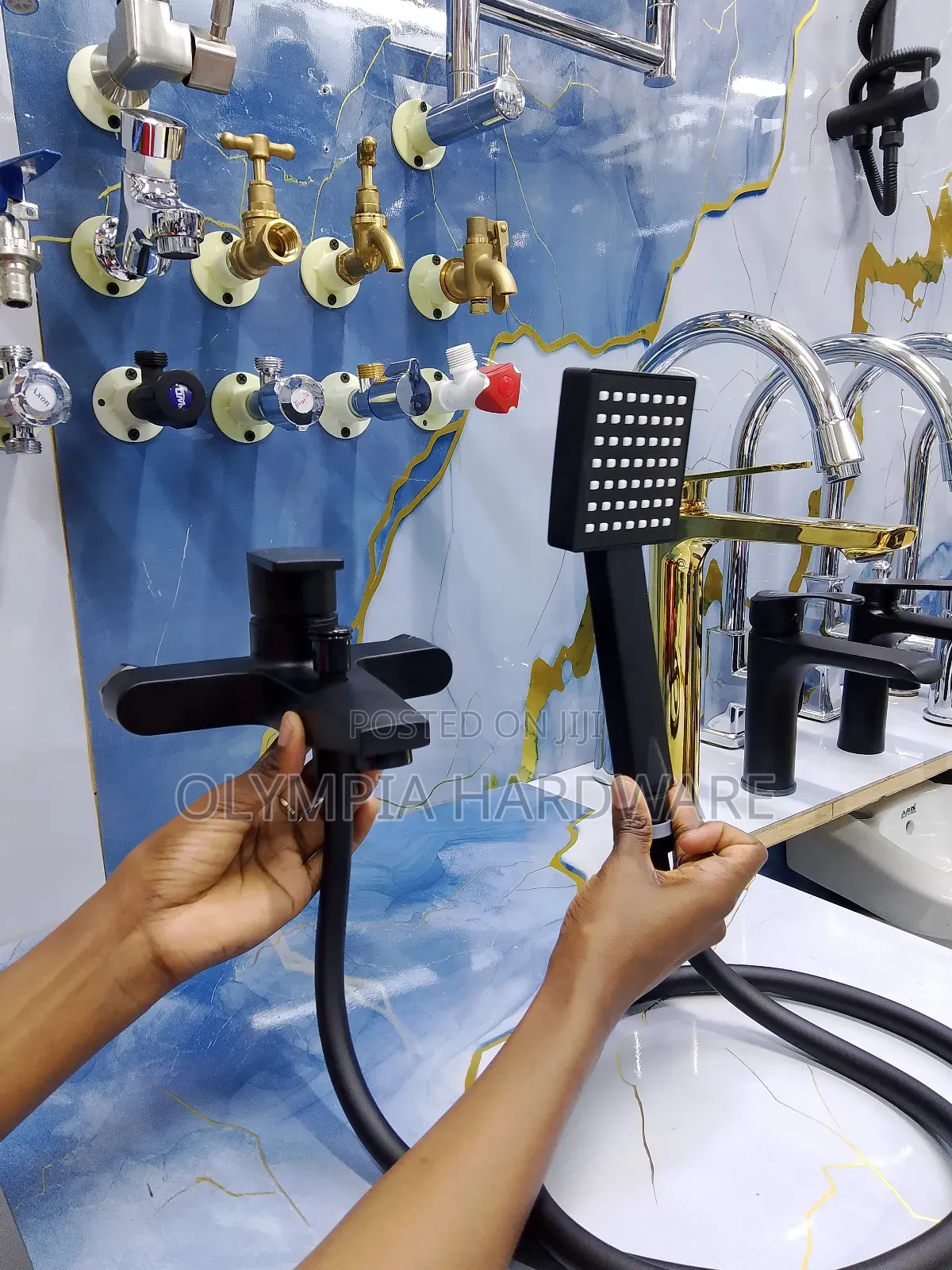BLCK Bath Mixer+Telephone Shower