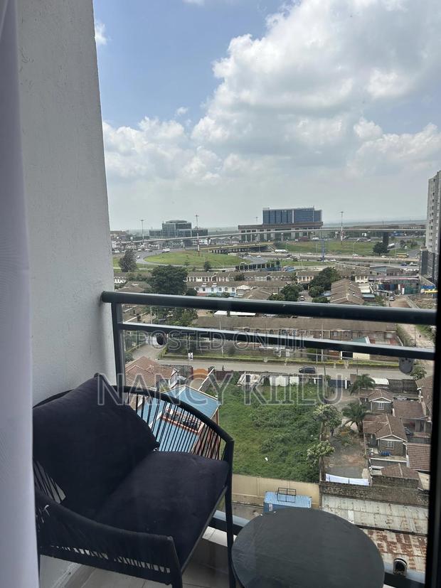 Beautifully Furnished Studio Apartment in Southb With a Rooftop Pool - thumbnail 12