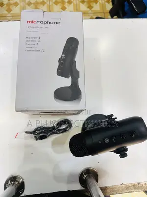 Podcast/Table Microphone With Voice Filter for Podcasts and Youtube
