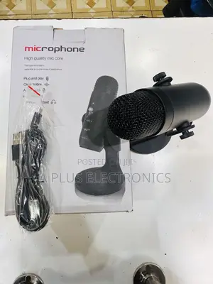 Podcast/Table Microphone With Voice Clarity and Strong Bass Output