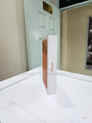 New Apple iPhone 17 Pro Max 256 GB Orange