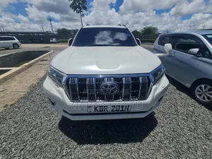 Toyota Land Cruiser Prado 2.8 2020 White