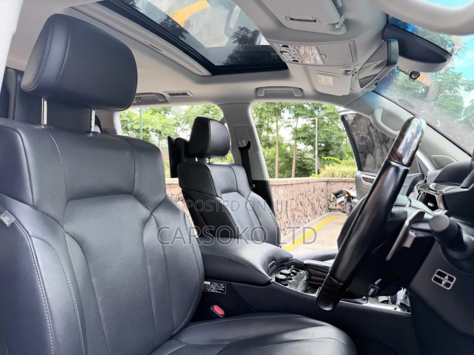 Lexus LX 570 AWD 2018 Pearl