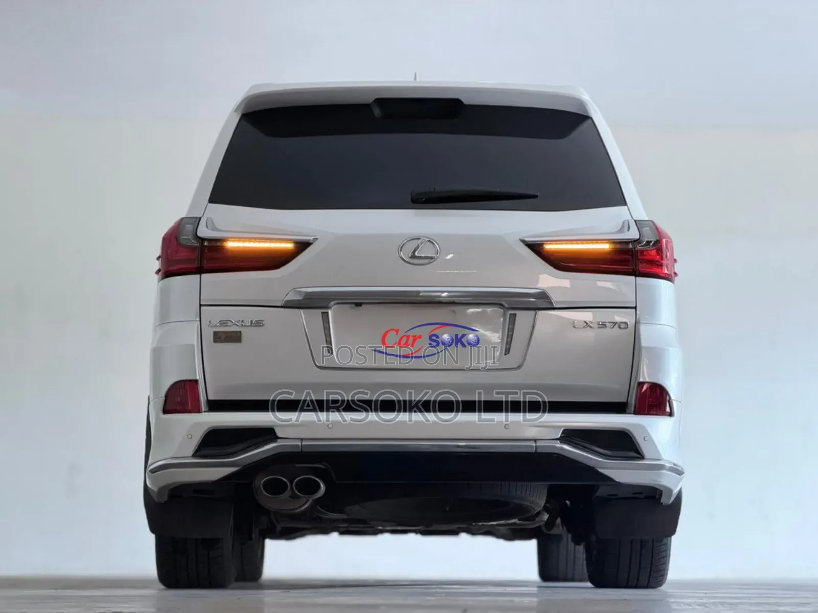 Lexus LX 570 AWD 2018 Pearl