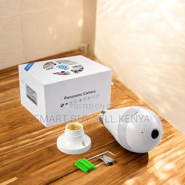 Colored Night Vision and Built-in Microphone Panoramic 1080p Camera