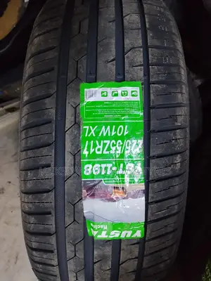 225/55r17 Yusta Tyre
